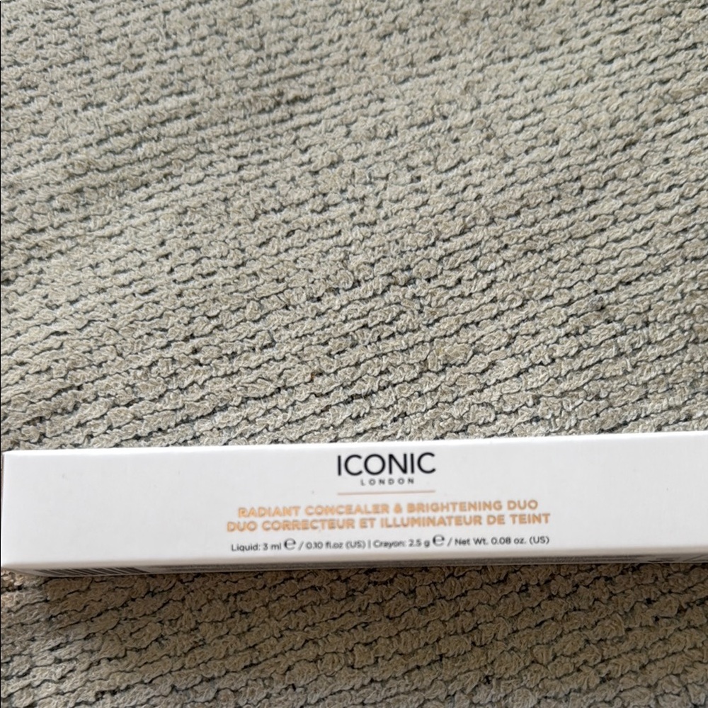 ICONIC London Radiant concealer and brightening Duo new